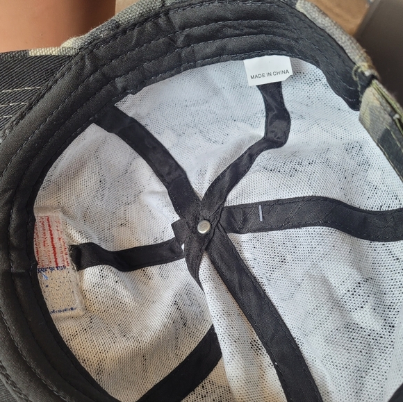 Camoflage Baseball Cap Green and Black with American Flag NEW - Picture 3 of 4